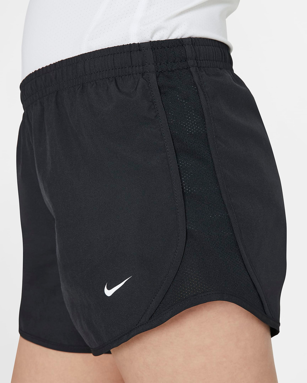 Nike girls' dry clearance tempo running shorts black