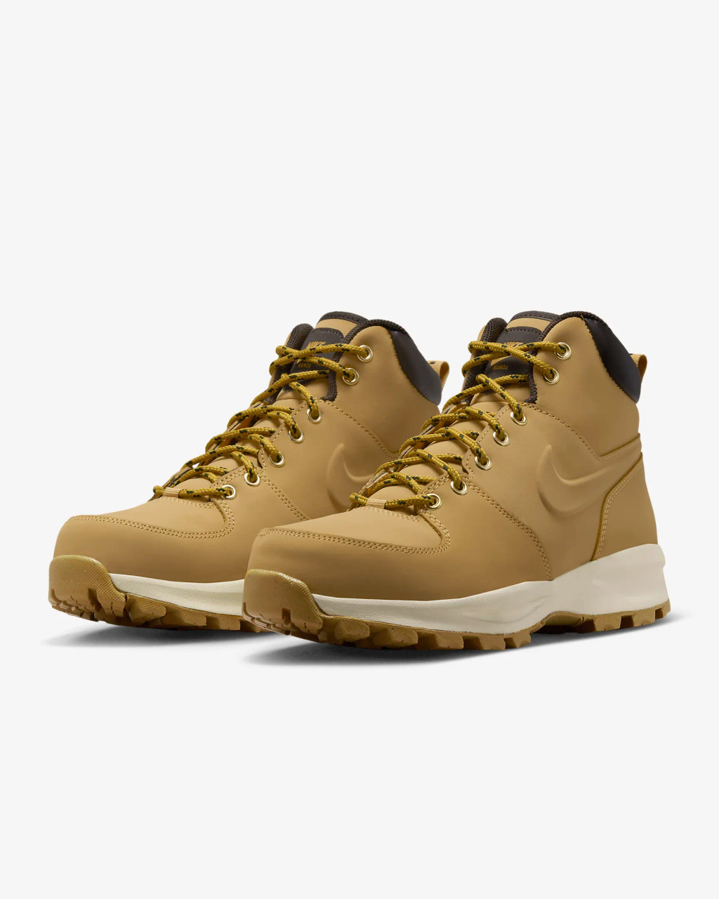 Nike Men s Manoa Leather Boots