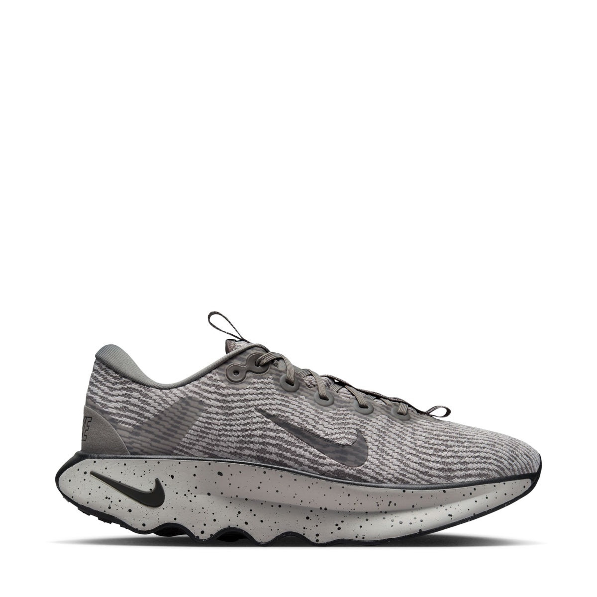 Nike Men's Motiva Walking Shoe