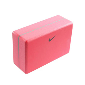 Nike Essential Yoga Kit