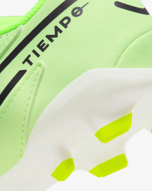 Nike Kids' Tiempo Legend Club FG Soccer Cleats