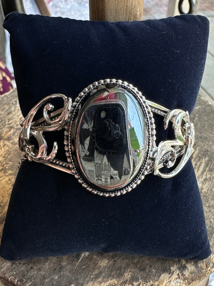 Vintage Silver Whiting & Davis Black Glass Oval Stone Hinged 