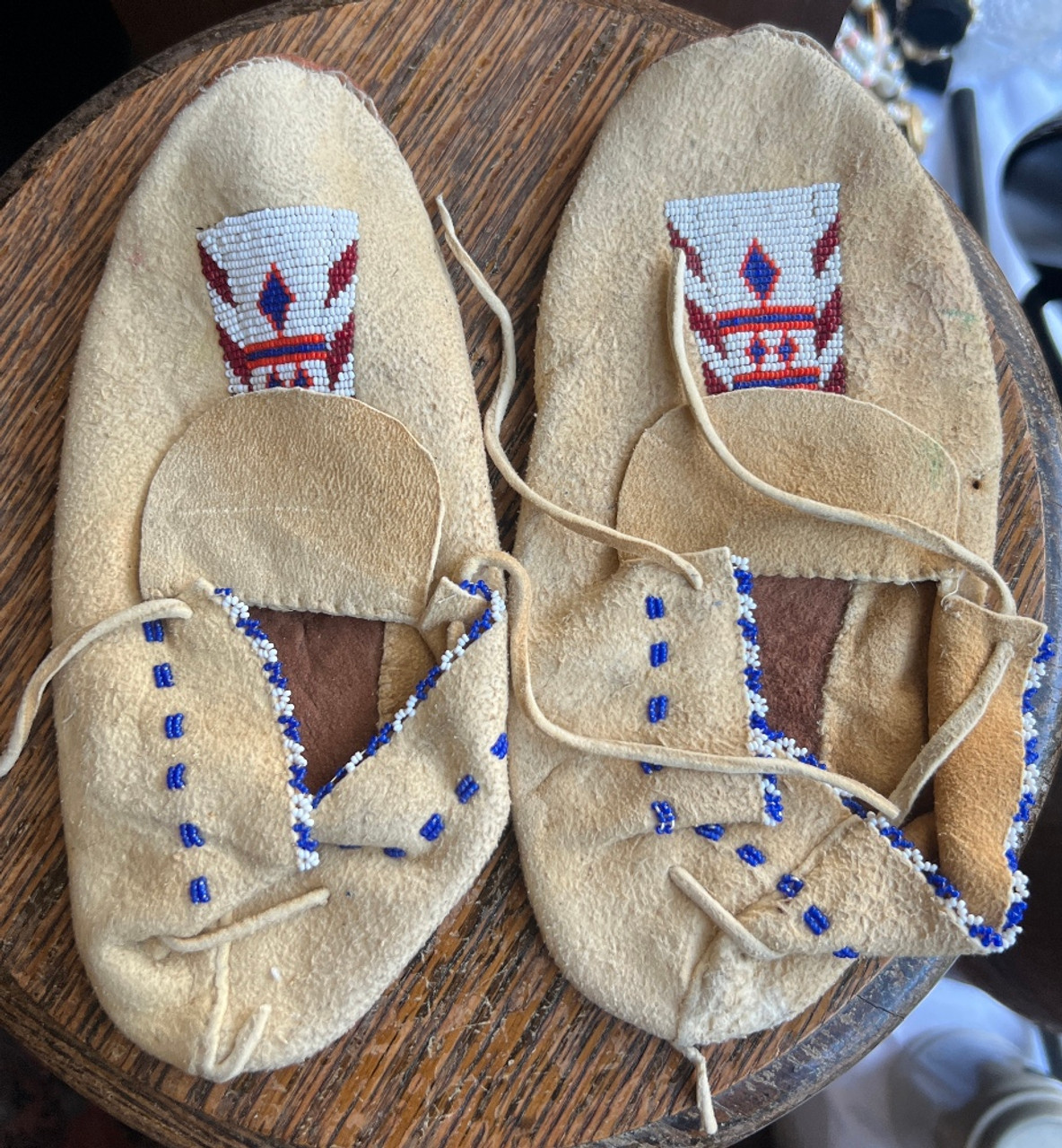 Vintage Native American Blackfoot Great Plains Beaded Moccasins Buckskin  Hide