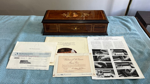 Vintage 1985 Franklin Mint Johann Strauss Waltzes of Old Vienna Music Box As-Is