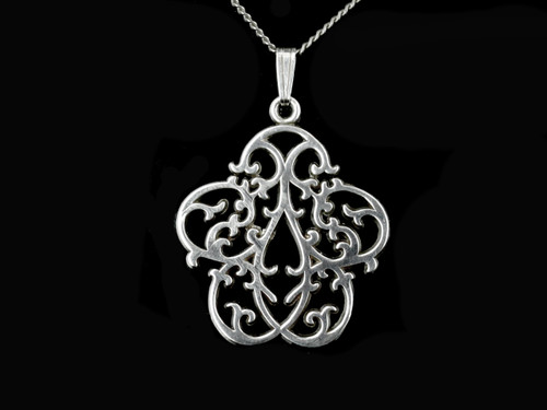 Vintage Sterling French Fleur De Lis Design Filigree Pendant Necklace 17.75"