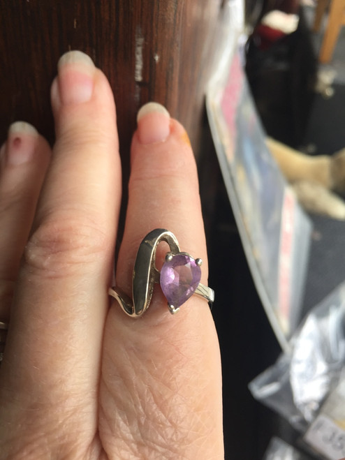 Vintage Sterling Rose De France Amethyst Mid Century Pear Drop Shape Ring 8.75