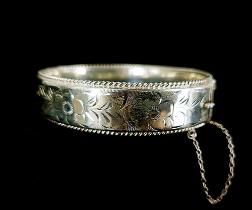 Vintage Sterling Silver Joseph Smith & Sons Engraved Floral Bangle Bracelet 7"