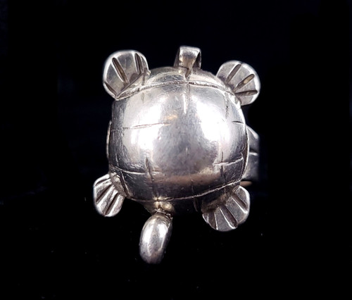 Vintage Sterling Silver Cute Turtle Animal Ring sz 7