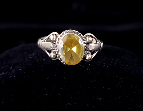 Vintage Sterling Silver .75ct Citrine Solitaire Petite Ring Size 5.25
