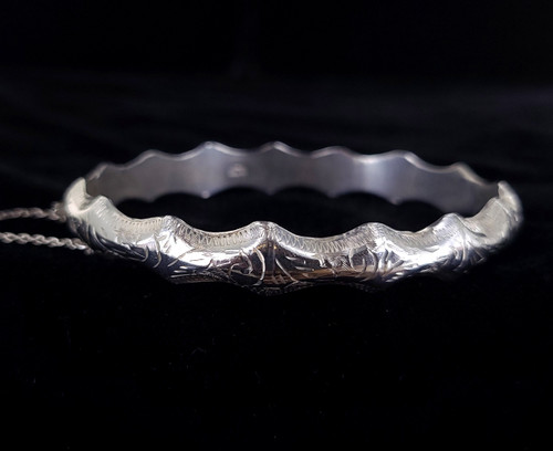 Vintage Sterling Silver Etched Engraved Floral Ribbed Bangle Bracelet 7.5”
