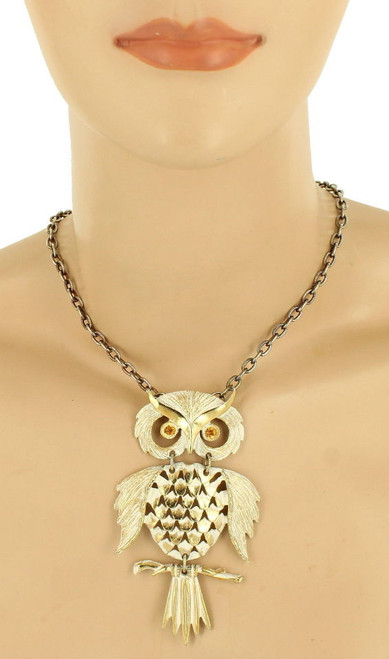 Vintage Coro 1960's White Washed Mod Gold Plated Movable Owl Necklace 4" Drop Mod