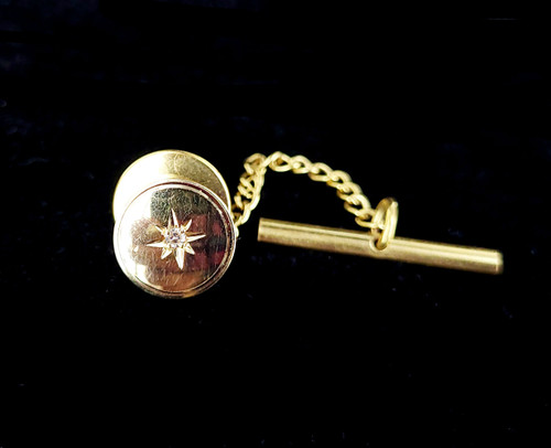 Vintage 14k Yellow Gold Black Star Sapphire Etched Detailing Tie Tack Pin