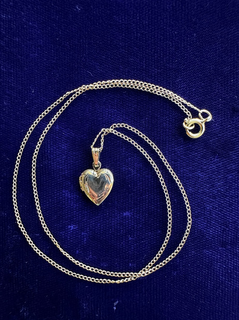 Vintage 14K GF Cute Small Dainty Petite Love Heart Locket Necklace 15”