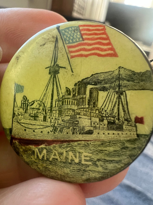 Antique  1898 Remember the Maine “Blood in the Water” Pin Back Spanish  War