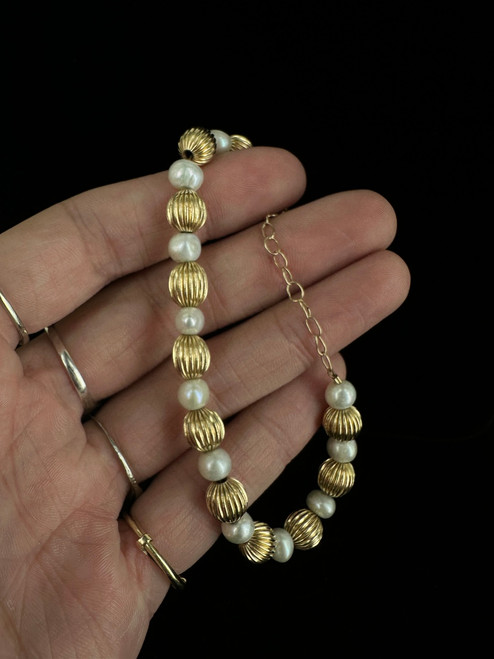 Vintage MCM 14k Gold Filled 6mm Freshwater Pearl Bead Adjustable Bracelet