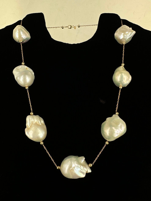 Vintage MCM 14k Gold Large Baroque Pearl Tin Cup Necklace 18”