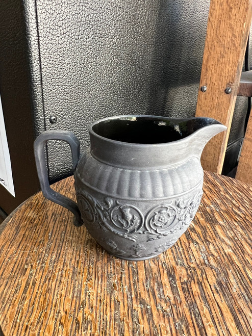 Vintage Wedgwood Black Basalt "Four Nations" Medium Pitcher ~ 1940's ~ >4"H