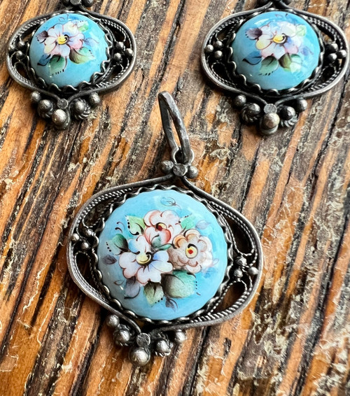 Set Vintage Russian Finift, Enamel,  Filigree Pendant, Earrings, USSR Rostov