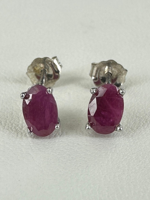 Vintage Sterling Silver Oval Natural Ruby Stud Earrings