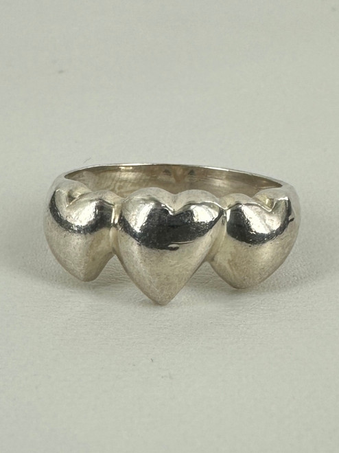 Vintage Sterling Silver Heart Trio Band Ring 5.5