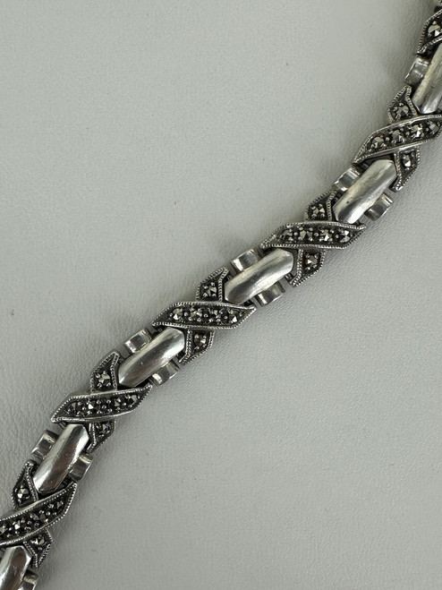 Vintage MCM Sterling Silver Marcasite X Kiss Link Bracelet 7.75”