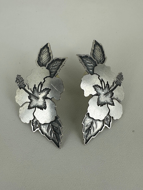 Vintage Sterling Silver Hawaiian Oxidized Hibiscus Flower Earrings 1.75”