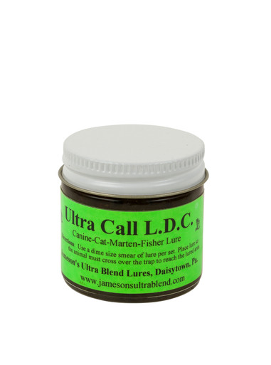 fisher call lure North American Trapper Thunder Coyote layered and has that skunk call aroma that will attract from long distances Fisher trapping with Fisher Tree