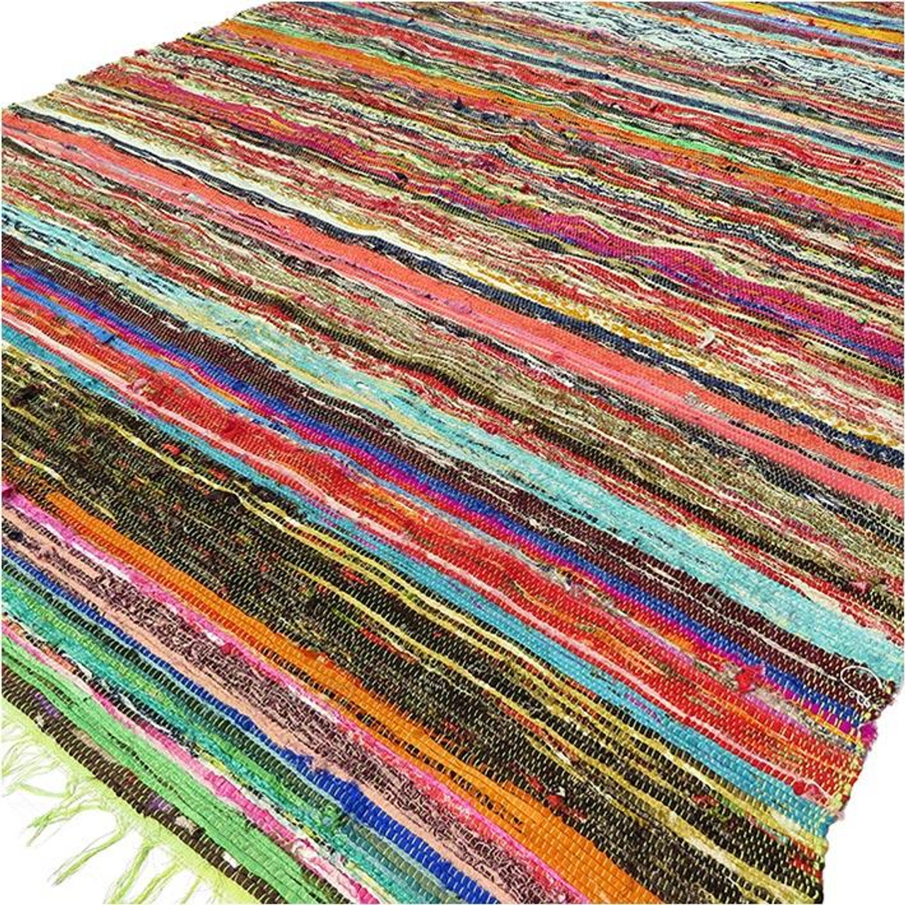 Luxury Rag Rug - Recycled Material - 150cm x 90cm - Hand Woven - Green