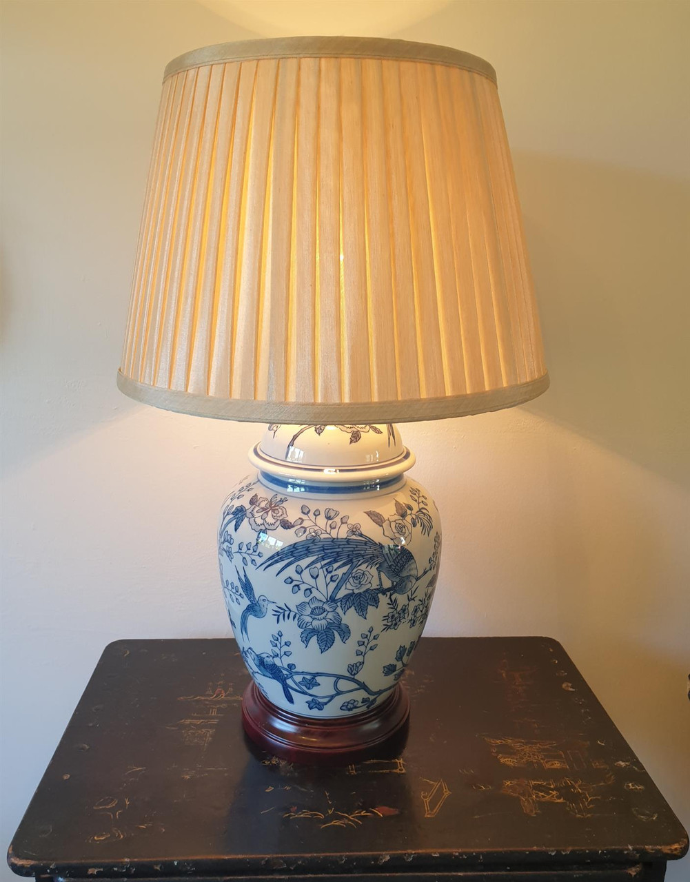 Chinese General Jar Table Lamp with Shade - Blue Tropical Birds - 55cm