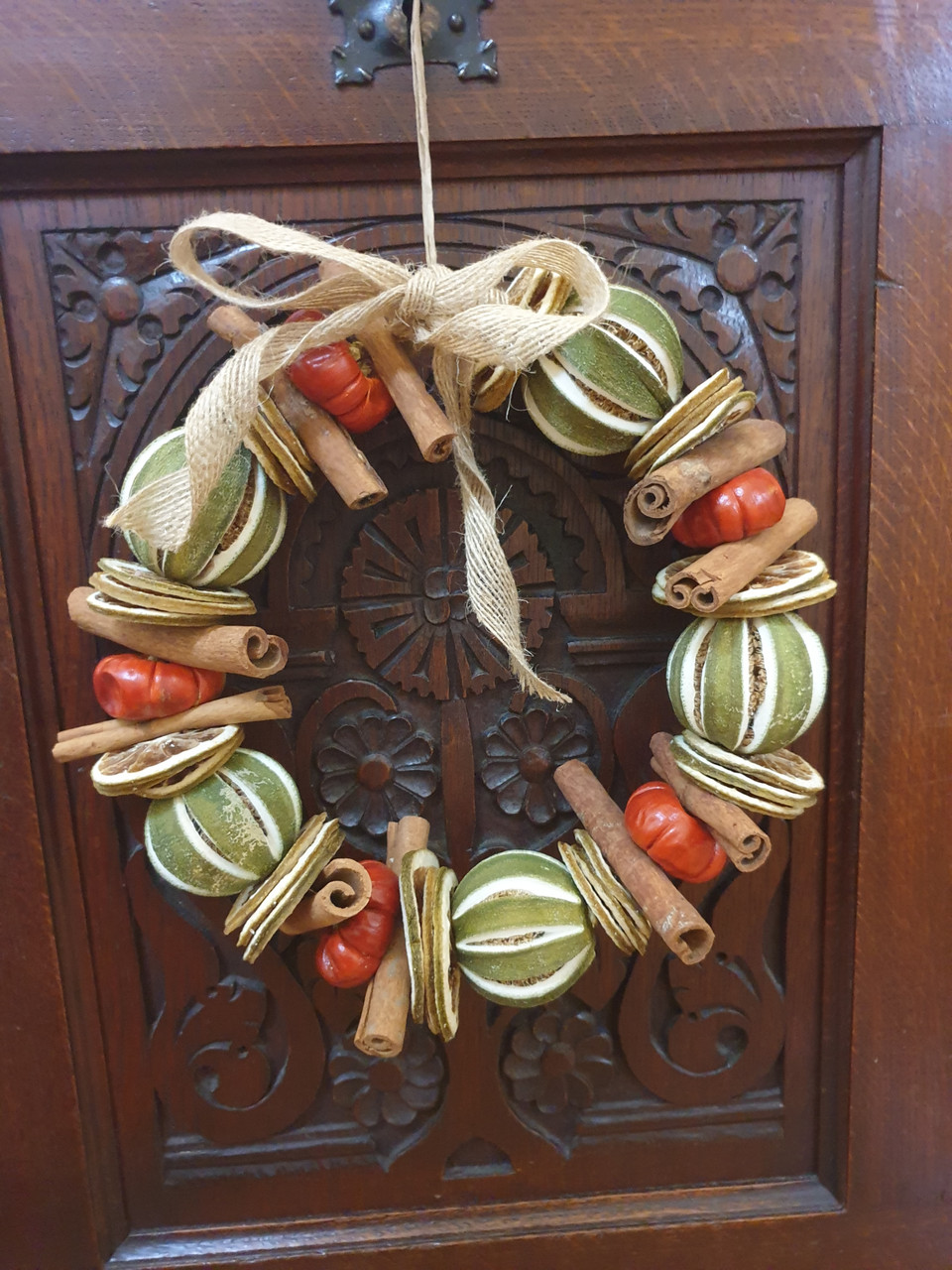 Dried Fruit Christmas Wreath - Green Oranges - Hand Made - Hessian Bow - 25cm