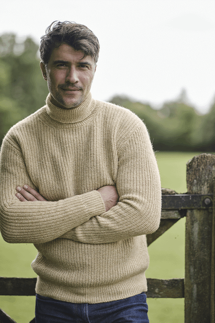 Men’s Almerino Rib Roll Neck Sweater in Caramel