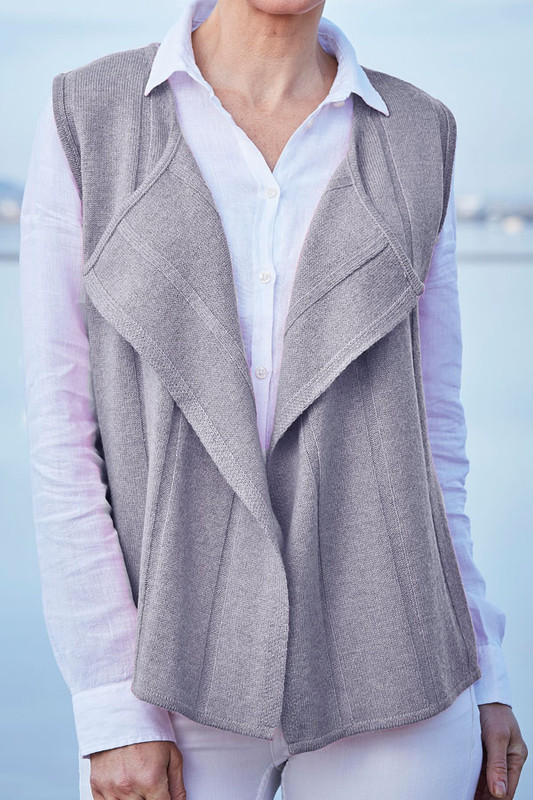 Yashino Waterfall Gilet in Misty