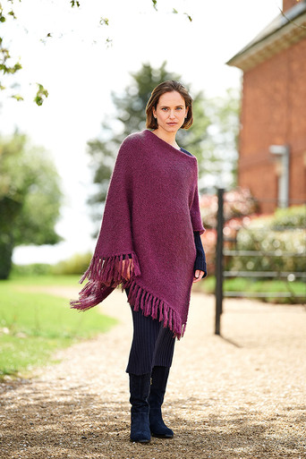 Mohair_Poncho_J088_James_Alexa