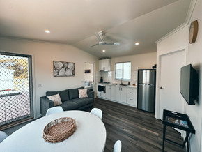 BIG4 Ulladulla - Cabins (2-Bedroom/sleeps 6)