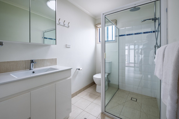 BIG4 Ulladulla - Pet Friendly Cabin (2-bedroom/sleeps 4)