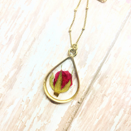 Rosebud necklace