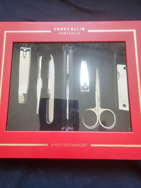 Perry Ellis 6-pc. Grooming Set