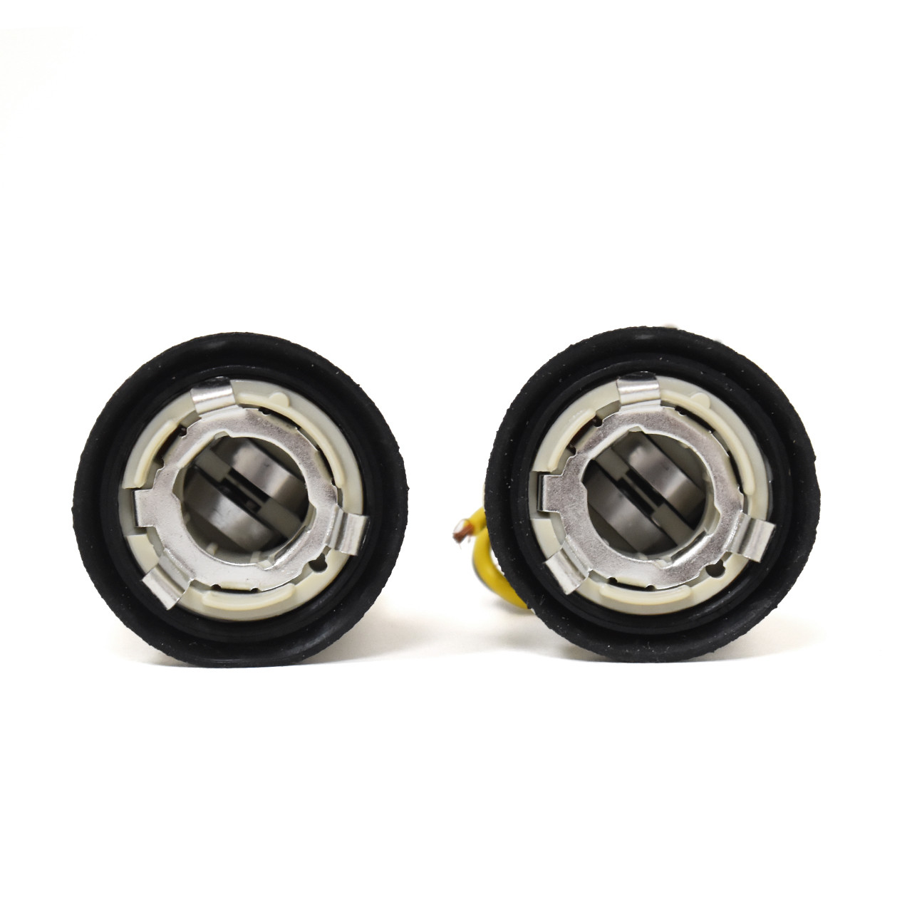 eClassics 1973-1974 Chevrolet C30 Pickup Truck Rear Light Socket Pair With 3-Wire Pigtail