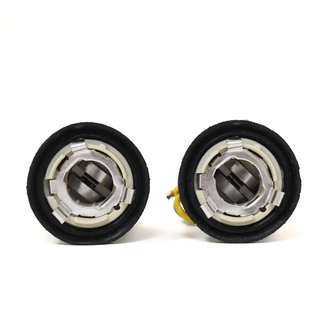 eClassics 1978-1980 International Harvester Scout II Rear Light Socket Pair With 3-Wire Pigtail