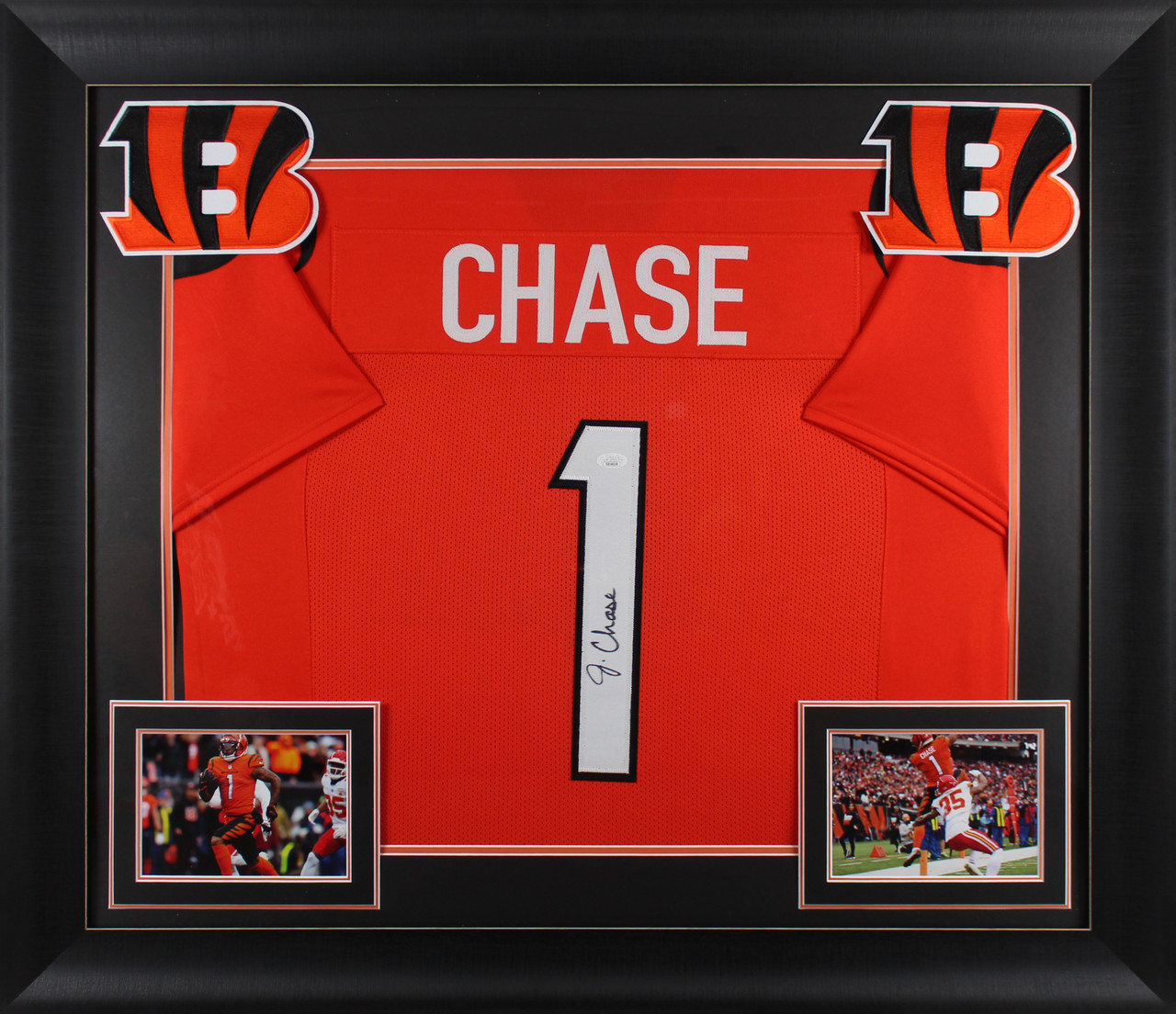 : Ja'Marr Chase Pre Printed Signature Signed Mounted