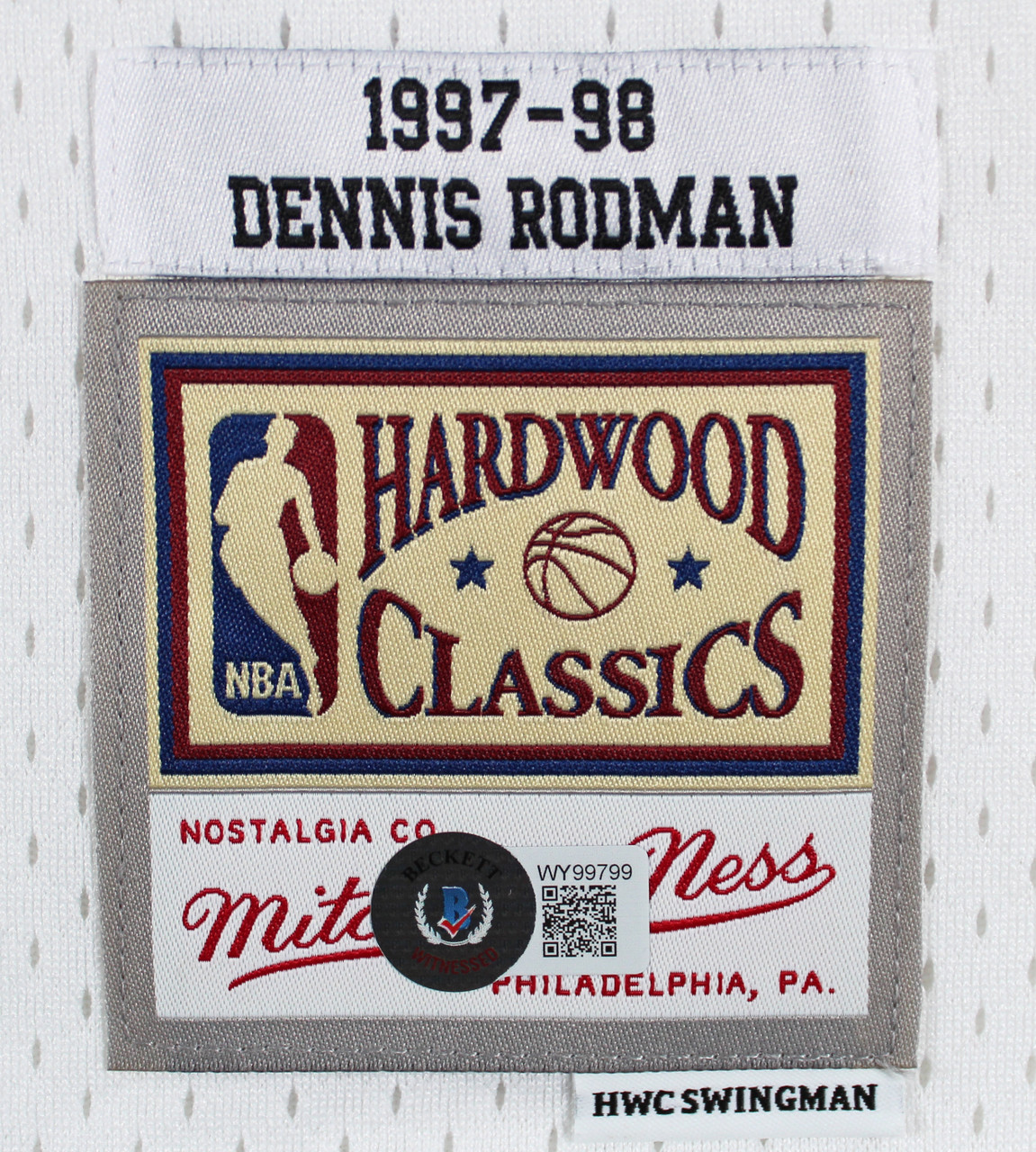 Dennis Rodman Autographed 1997-98 Chicago Bulls White Swingman Mitchell &  Ness Jersey