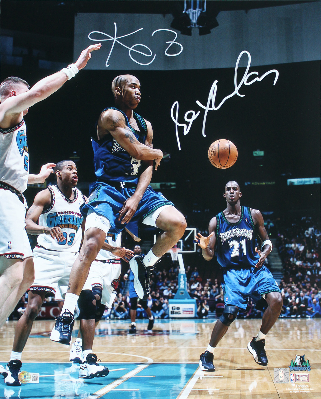 Kevin Garnett Autographed Minnesota Timberwolves 16x20 Photo - BAS COA