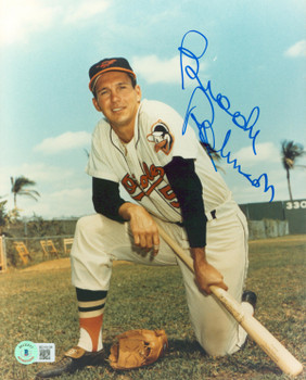 Orioles Brooks Robinson Signed 8x10 Vertical Kneeling Photo w/ Blue Sig BAS 2