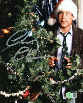 Chevy Chase Christmas Vacation Signed 8x10 Vertical Christmas Tree Photo BAS Wit