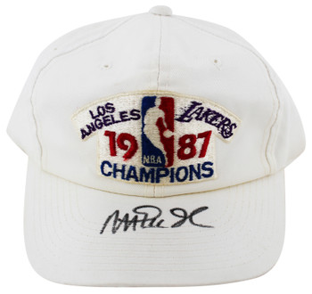 Lakers Magic Johnson Signed 1987 World Champions White Hat BAS Witness #W426873