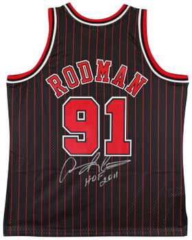 Bulls Dennis Rodman "HOF 2011" Signed Black M&N HWC Swingman Jersey BAS Witness