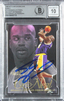 Lakers Shaquille O'Neal Signed 1996 Flair Showcase #10 Card Auto 10! BAS Slabbed