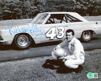 Richard Petty NASCAR Authentic Signed 8x10 Photo Autographed BAS #BC13837