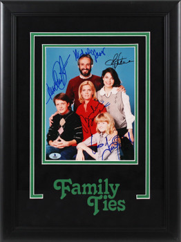 Family Ties (5) Fox, Yothers, Gross, Baxter +1 Signed 8x10 Framed Photo BAS