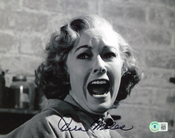 Vera Miles Psycho Authentic Signed 8x10 Photo Autographed BAS #BD20811